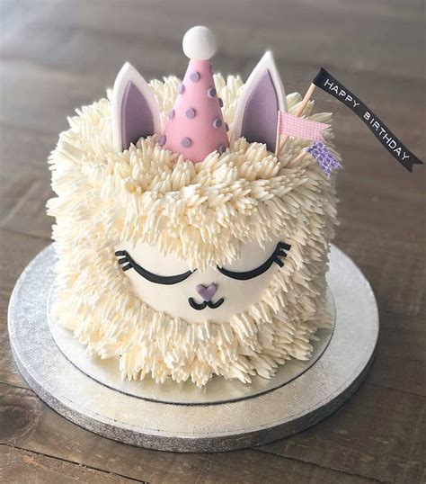 Cute Unicorn Llama Cake By Ohcakeswinnie 💕 What Animal Would People