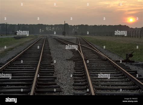 Camp Auschwitz Ii Birkenau Stockfotos Und Bilder Kaufen Alamy