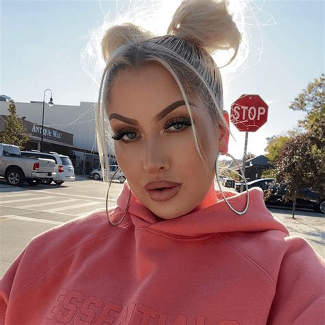 Lover Laci Age Biography The Onlyfans Model Interesting Facts About Her Career Net Worth