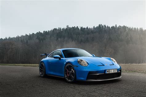 911 GT3 on Behance