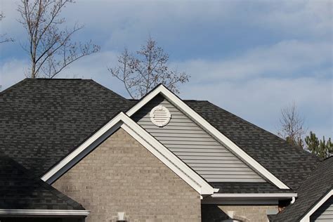 Reasons To Choose Asphalt Shingles For Your Roof