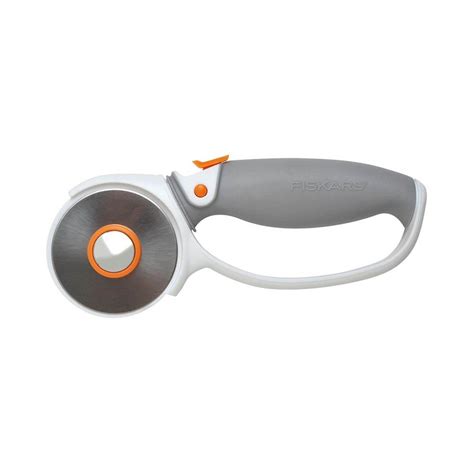 Fiskars Cutter Rotatif Titanium Mm Poign E Softgrip