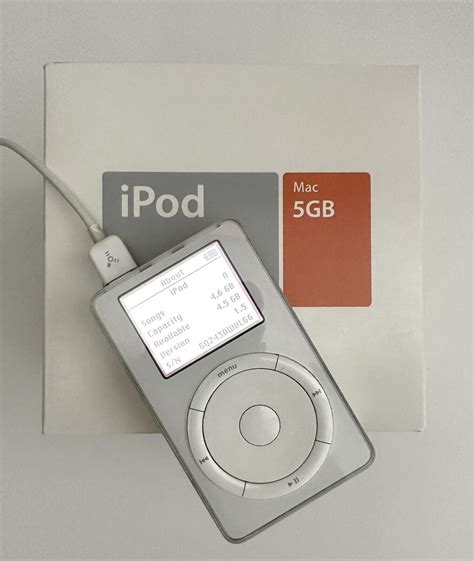 Vintage Apple Ipod St Generation M Ll A White Gb Original Box And