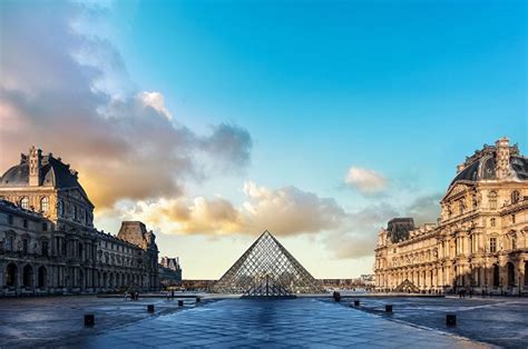 Dünyanın en çok ziyaret edilen müzesi Louvre Müzesi çıktı Fransa Postası