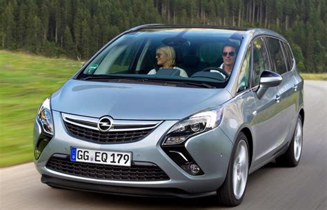 Opel Zafira Reviews Technical Data Prices