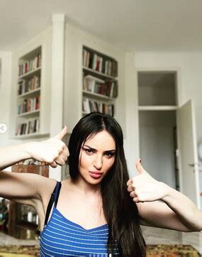 Arisa Hot In Lingerie Infiamma Il Web Sono Una Fi A