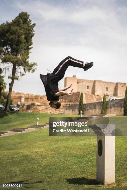 Black Man Parkour Photos And Premium High Res Pictures Getty Images