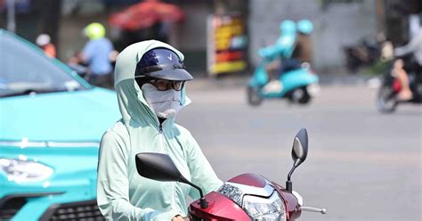 Bắc Bộ nắng nóng Trung Bộ nắng nóng gay gắt có nơi trên độ C Vietnam VietnamPlus