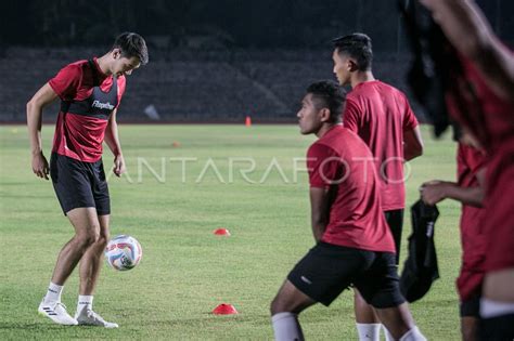 Latihan Timnas U Jelang Lawan Turkmenistan Antara Foto