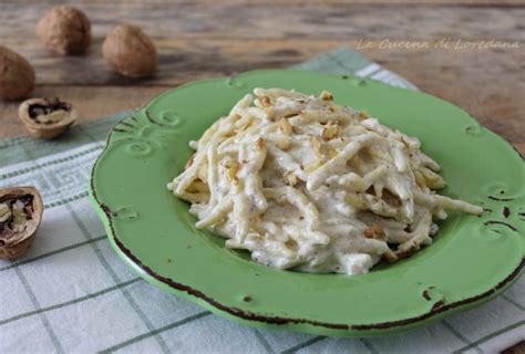 Trofie Con Crema Di Noci Un Primo Piatto Semplicissimo E Velocissimo