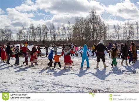 Celebration of Maslenitsa in the Suburbs Editorial Image - Image of national, suburb: 108660650