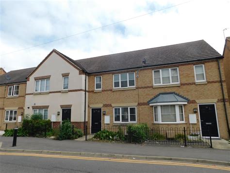 2 Bed Terraced House To Rent In Midland Road Peterborough Pe3 Zoopla