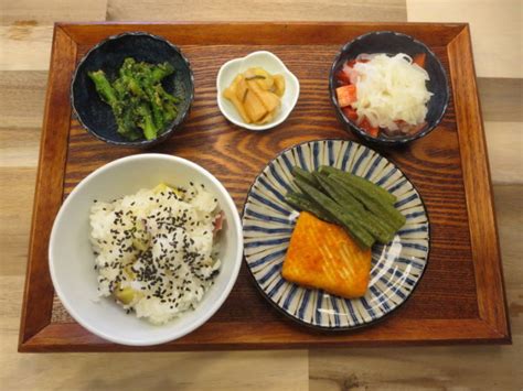 イカ焼きの献立2024年3月29日の朝ごはん 我が家の献立の記録、糖尿病で食事制限、リウマチの記録