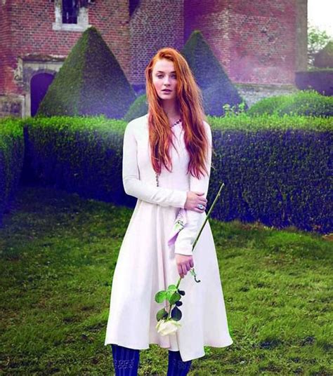 Almost Nude Sophie Turner Photos Thblog