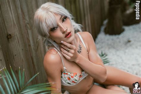 Silhouette Nude OnlyFans Leaks Photo Fapopedia