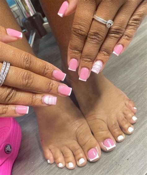 Pin By Kel A On Nail Ideas Pink Acrylic Nails Acrylic Nails