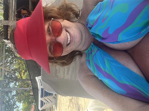 Beach Babe 19 Nude Pics XHamster