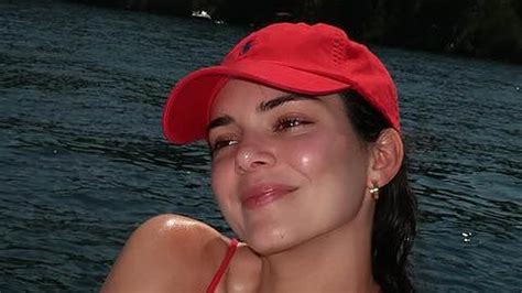 Kendall Jenner Looks Red Hot In Tiny String Bikini While Enjoying Luxury Boat Ride On Lake