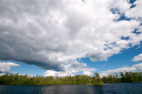 Identifying The 10 Types Of Clouds: Pictures & Chart (+ 14 Seldom Ones ...