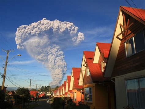 Chiles Calbuco Volcano Erupts In Stunning Display Abc News