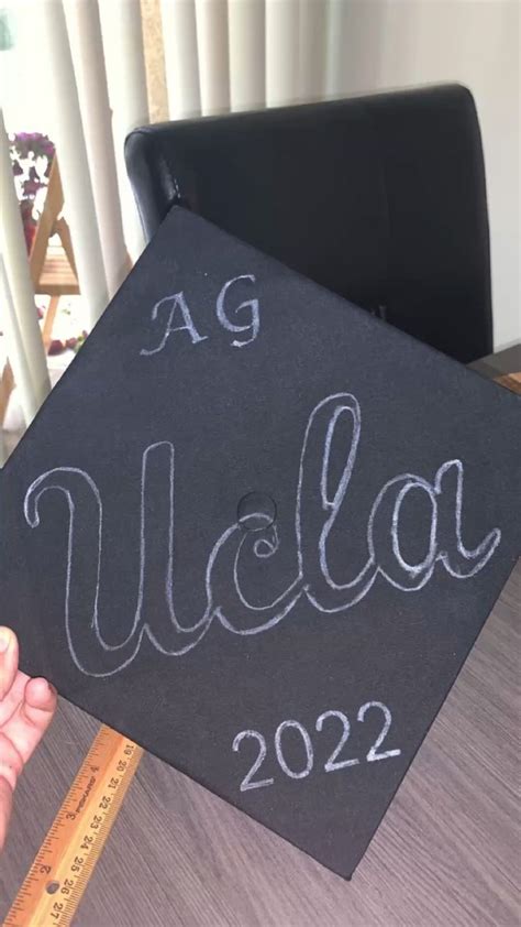 Diy Bedazzled College Grad Cap For Ucla Gradcap Graduationinspo