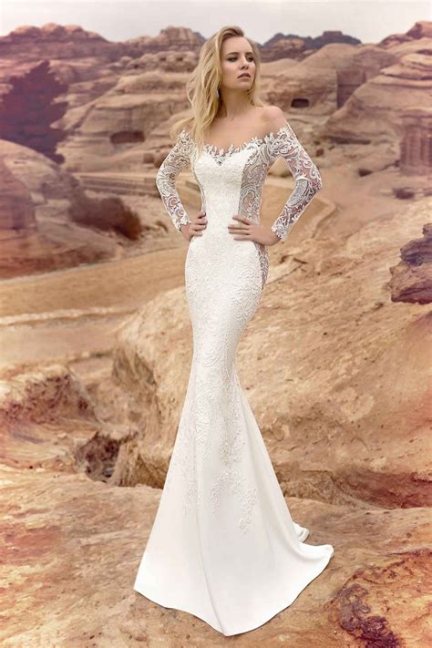 Robe de mariée sirène en crêpe de soie Oksana Mukha Paris