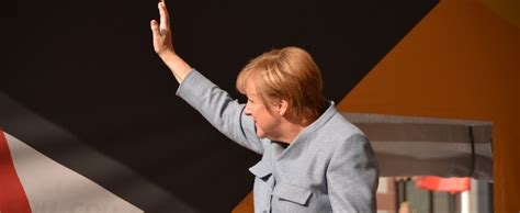 La Fine Di Unepoca Merkel Non Si Ricandida Treccani