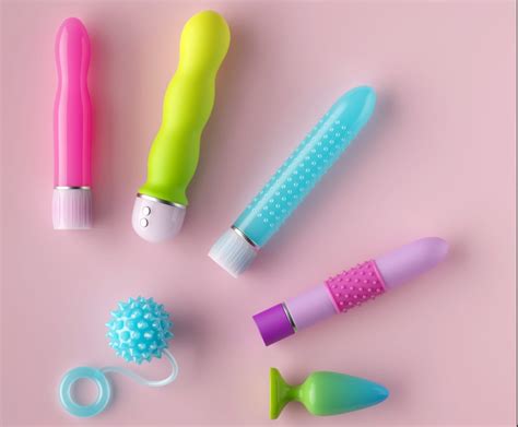 21 Crazy Sex Toy Facts That Will Make Great Dinner Party Conversation