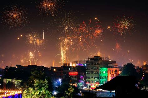 Diwali in Delhi: How to Celebrate the Festival of Lights