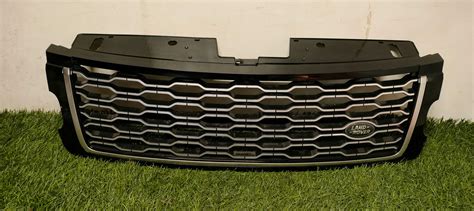 GRILL ATRAPA RANGE ROVER VOGUE L405 LIFT JK52 8200 AC za 1000 zł z