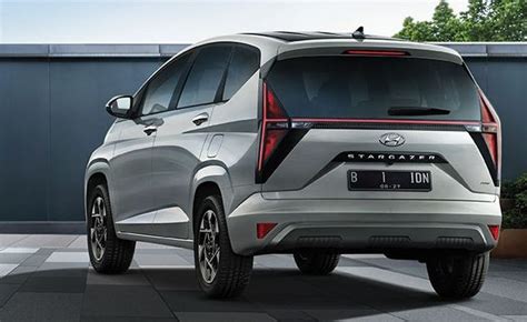 Komparasi Toyota Avanza Dan Hyundai Stargazer Mana Lebih Baik