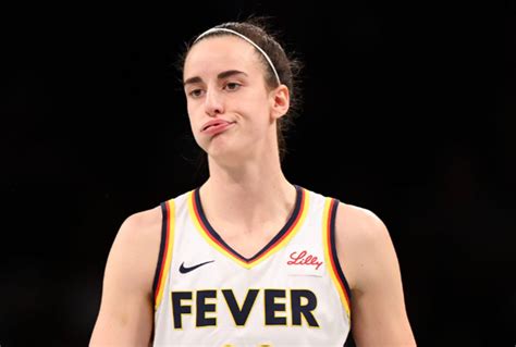 Caitlin Clarks Frustrated Six Word Reaction To Her Indiana Fever