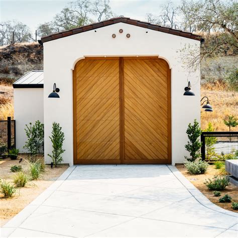 Rv Garage - Photos & Ideas | Houzz