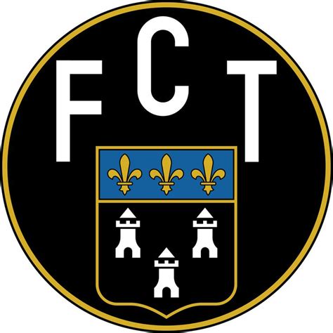 The Logo For The Football Club Fct Paris Saint Germains On A Black