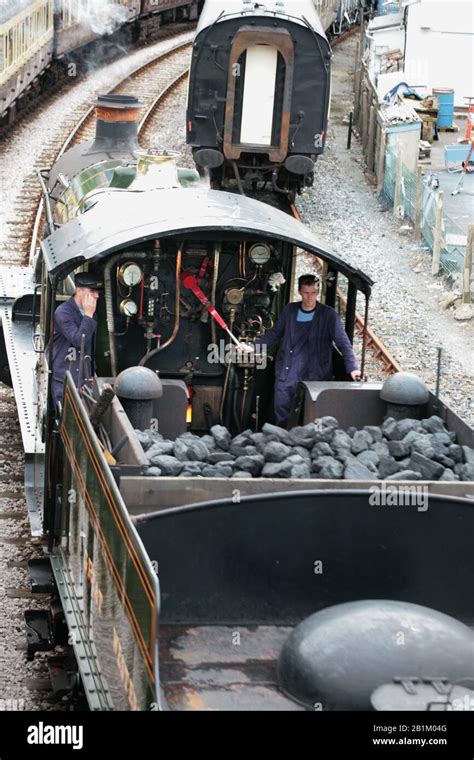 Rear view of GWR 7800 "Manor" class locomotive, No. 7827 "Lydham Manor ...