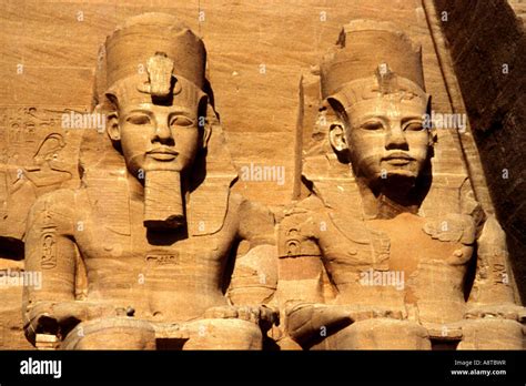 Tempel von Abu Simbel Pharao Ramses II Ägypten Stockfotografie Alamy