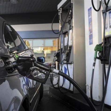 Cuánto cuesta llenar el tanque de un auto después de los aumentos