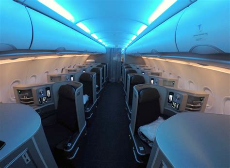 Reporte Primera Clase De American Airlines A New York Los Angeles