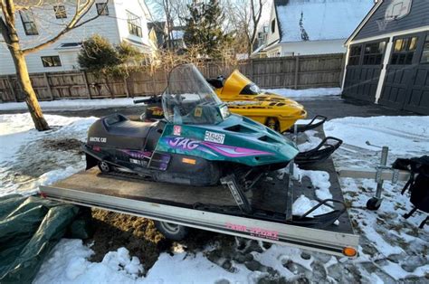 2001 Skidoo Mxz 1996 Arctic Cat Jag And Trailer