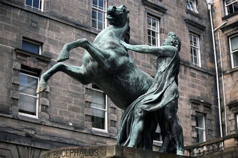 Alexander And Bucephalus Statue Edinburgh - Asesores