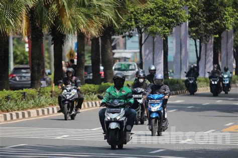 Foto Kemenhub Tunda Kenaikan Tarif Ojol Hingga Agustus