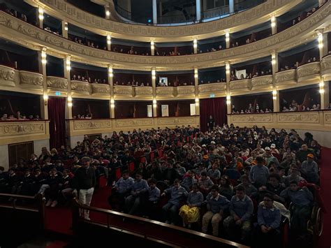 Al Teatro Verdi La Cerimonia Di Premiazione Della Vii Edizione Del