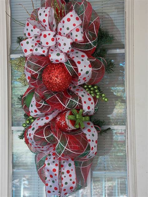 Christmas Deco Mesh Swag I Love This Ribbon Christmas Wreaths