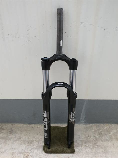 26er Rockshox Tora 302 Solo Air, Sports Equipment, Bicycles & Parts ...