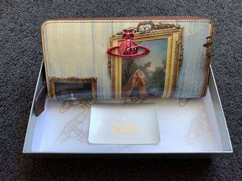 Vivienne Westwood - Rare! Vivienne Westwood Vintage Wallace Museum ...