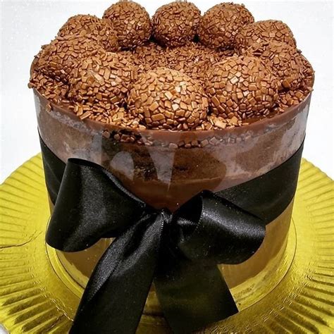 Brigadeiro Belga Naked Cake Fantiela Bolos E Doces