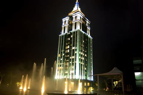 ub tower  skyscraper center
