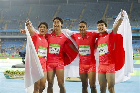 日本の「お家芸」4×100mリレー。世界を驚かせたリオ五輪の舞台裏 Web Sportiva スポルティーバ