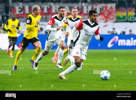 Ansgar Knauff Eintracht Frankfurt Am Ball Ger Eintracht