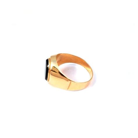 ANELLO DA UOMO IN ORO GIALLO 18 KT CON ONICE